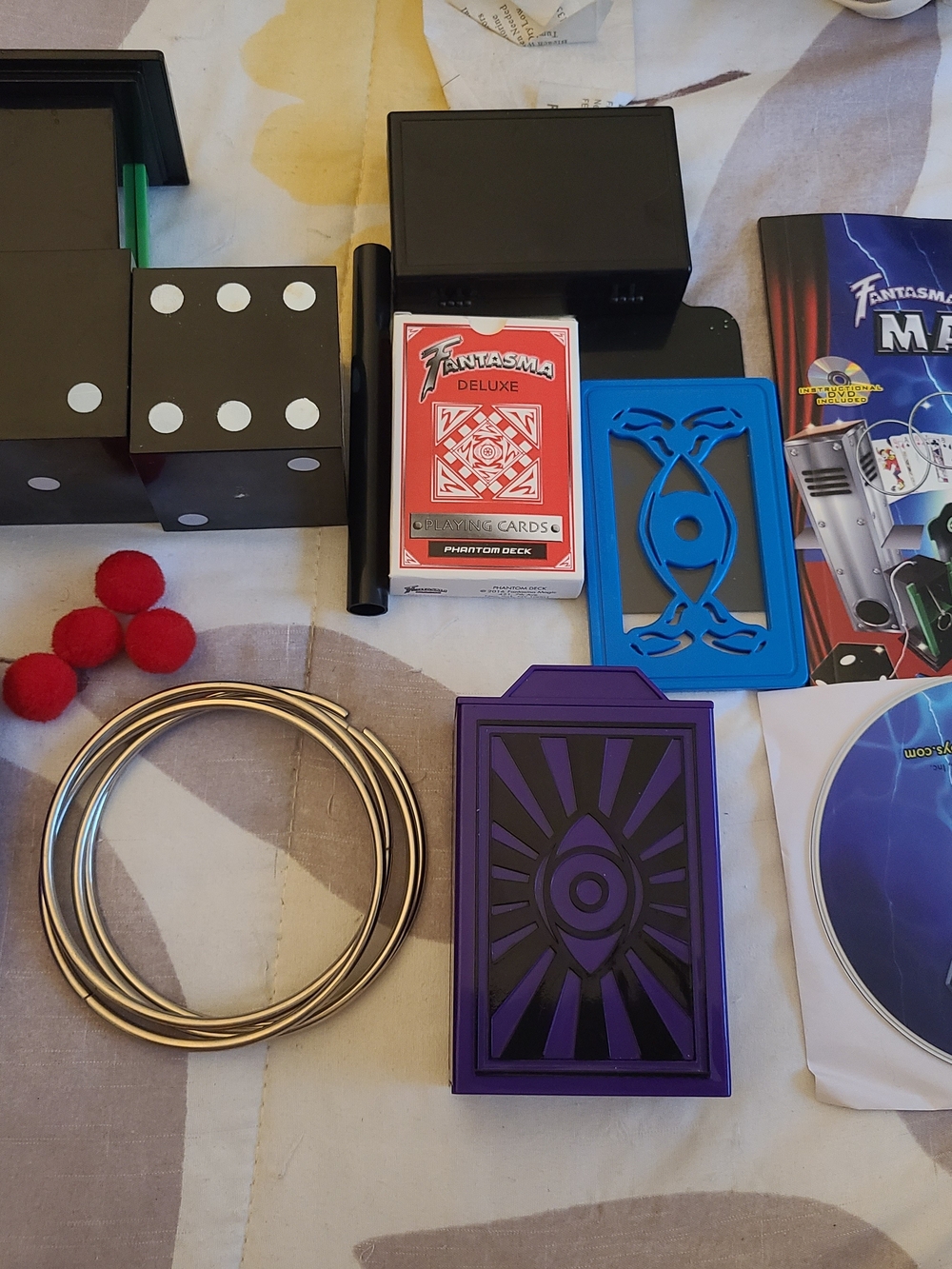 Magic Astounding Set - Multi-Color Kids Magic Kit - Picture 3 of 3